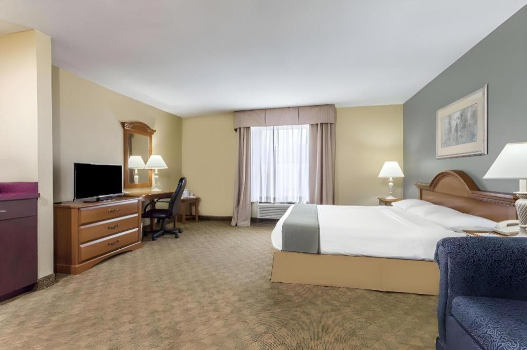 Days Inn By Wyndham Selma Exterior photo